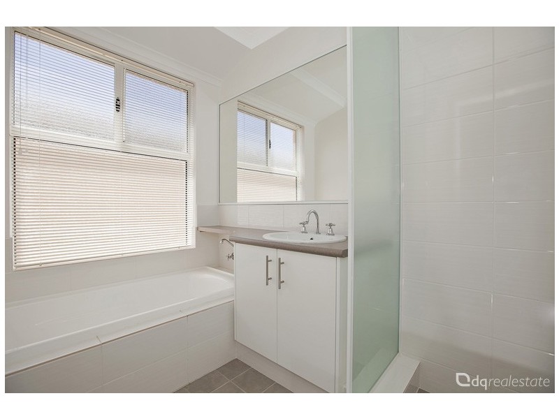 10 Arniston Way, Darch WA 6065