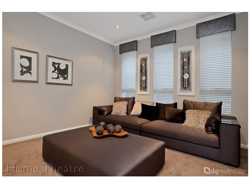 27 Botanic Ave, Banksia Grove WA 6031