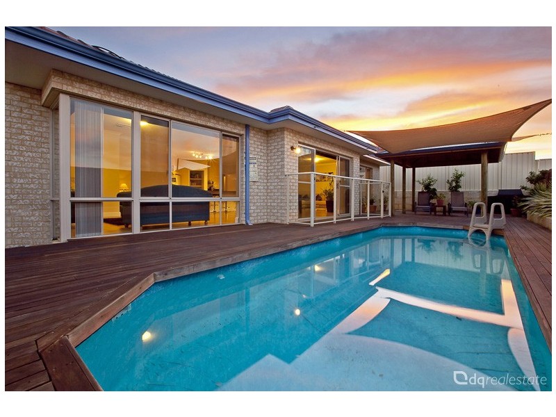 8 Archimedes Crescent, Tapping WA 6065