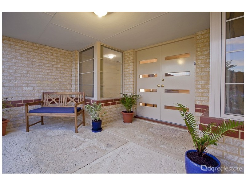 8 Archimedes Crescent, Tapping WA 6065