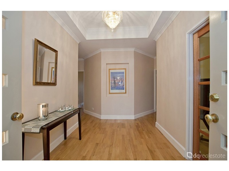 8 Archimedes Crescent, Tapping WA 6065