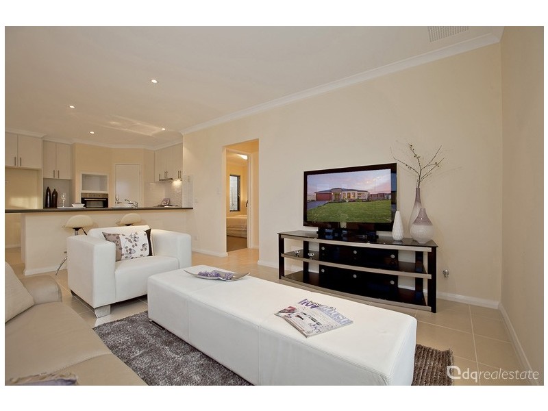 1/35 Van Gogh Road, Tapping WA 6065