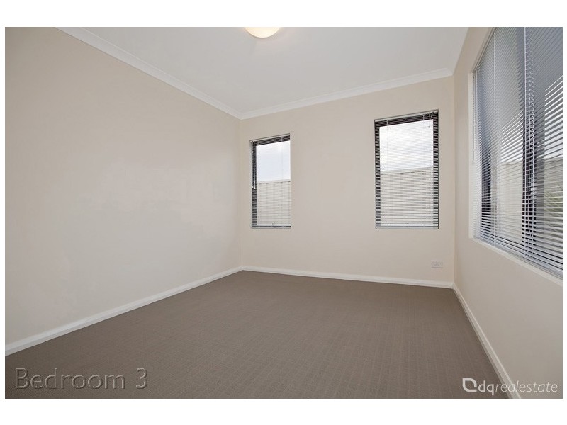 1/35 Van Gogh Road, Tapping WA 6065