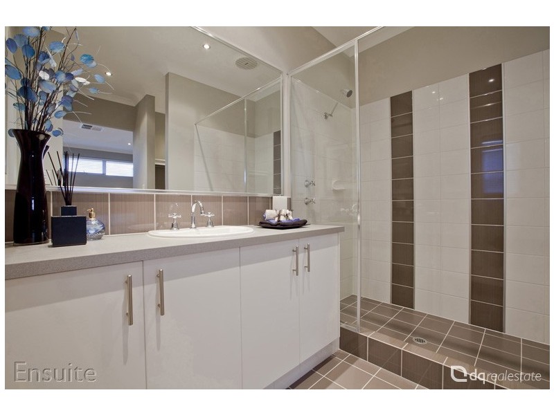 17 Botanic Avenue, Banksia Grove WA 6031