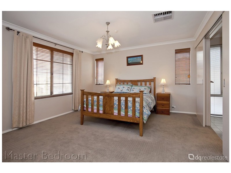 7 Langmuir Way, Tapping WA 6065