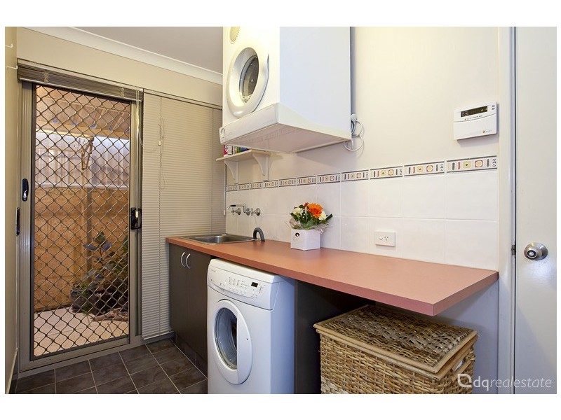 7 Langmuir Way, Tapping WA 6065