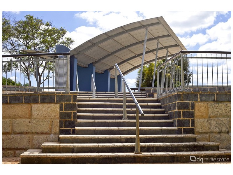 22 Atra Avenue, Tapping WA 6065