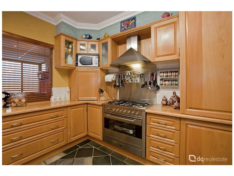 9 Antrim Court, Woodvale WA 6026