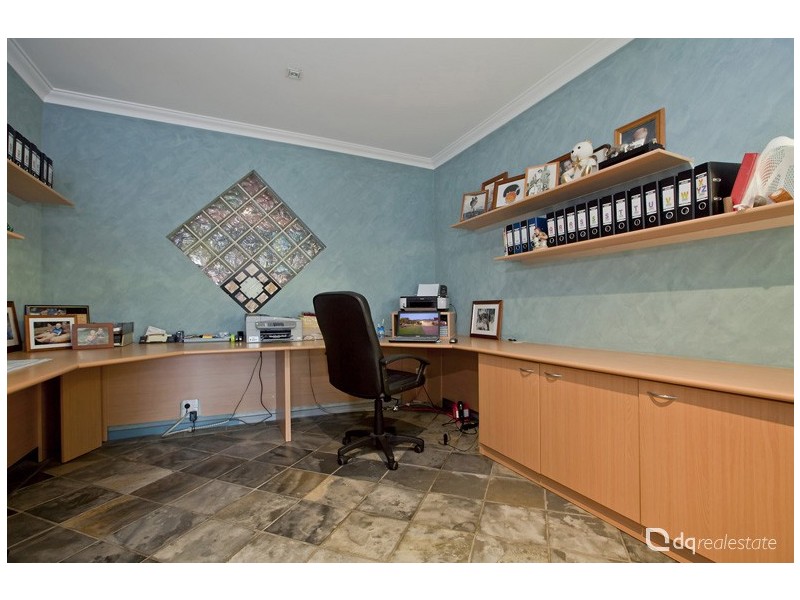 9 Antrim Court, Woodvale WA 6026