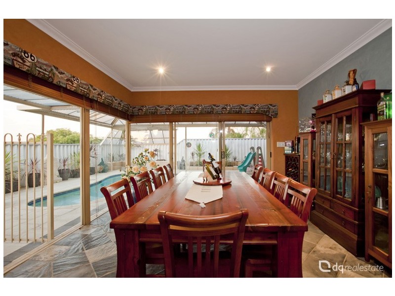 9 Antrim Court, Woodvale WA 6026