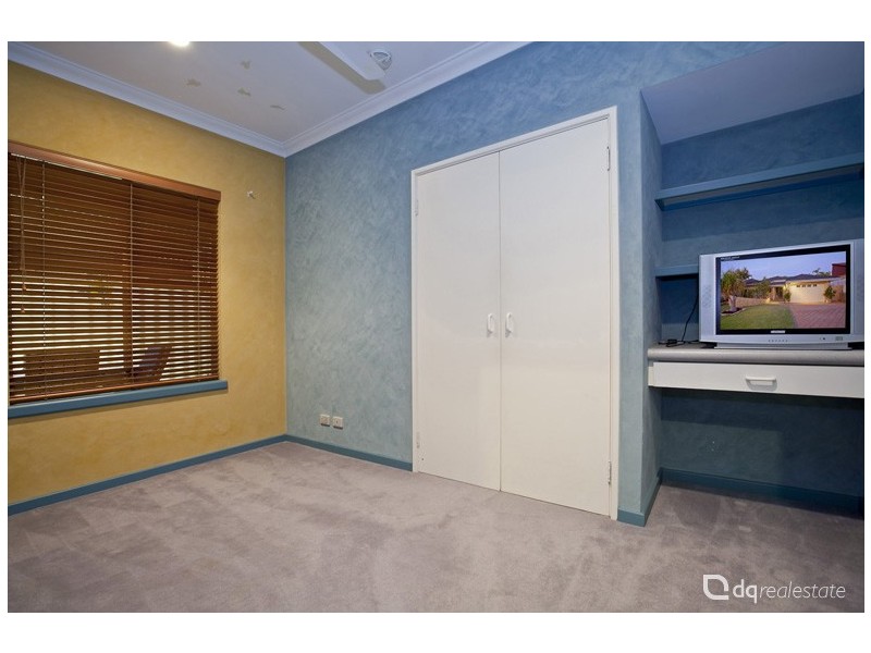 9 Antrim Court, Woodvale WA 6026