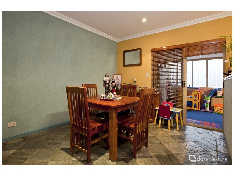 9 Antrim Court, Woodvale WA 6026