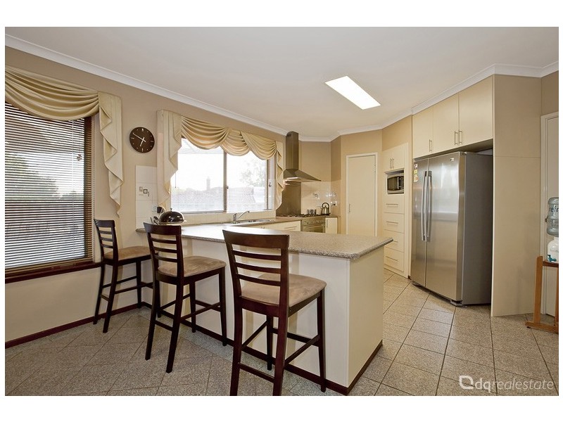 6 Chase Court, Woodvale WA 6026