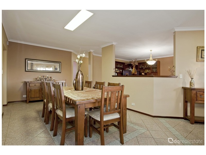 6 Chase Court, Woodvale WA 6026