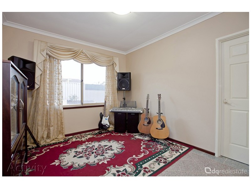 6 Chase Court, Woodvale WA 6026