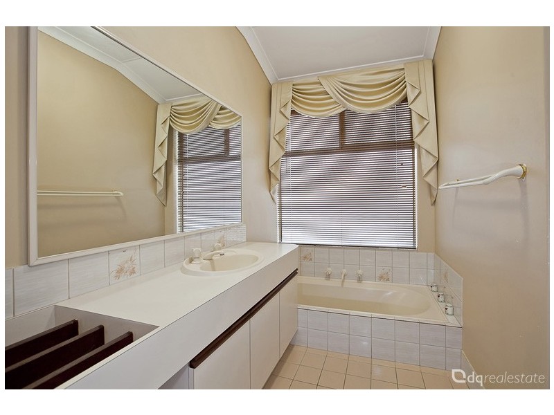 6 Chase Court, Woodvale WA 6026