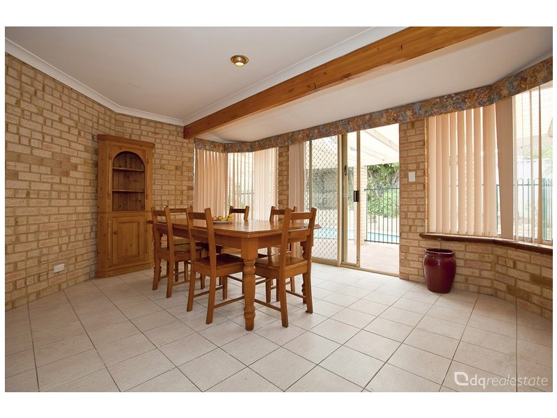 6 Avalon Close, Woodvale WA 6026