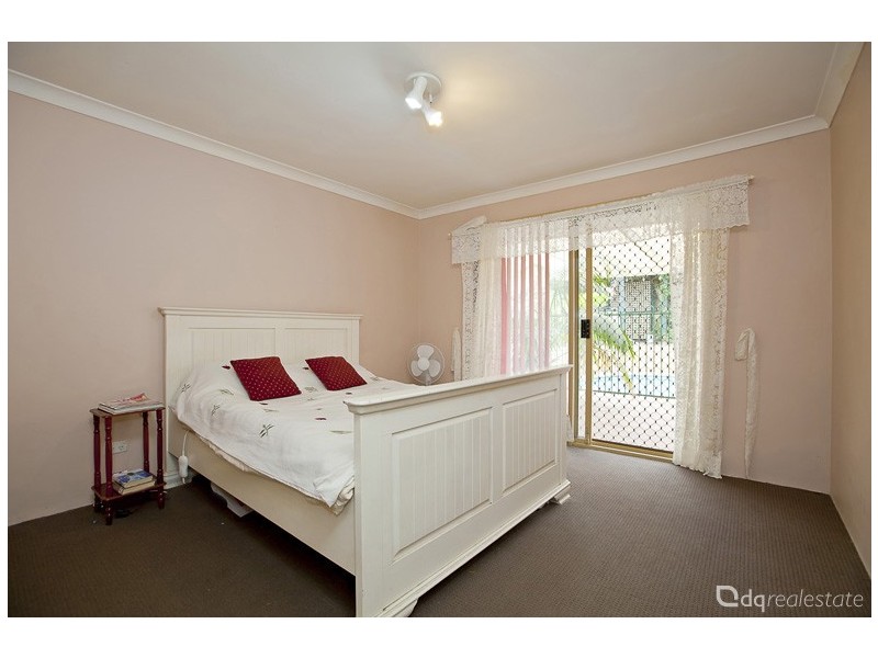 6 Avalon Close, Woodvale WA 6026