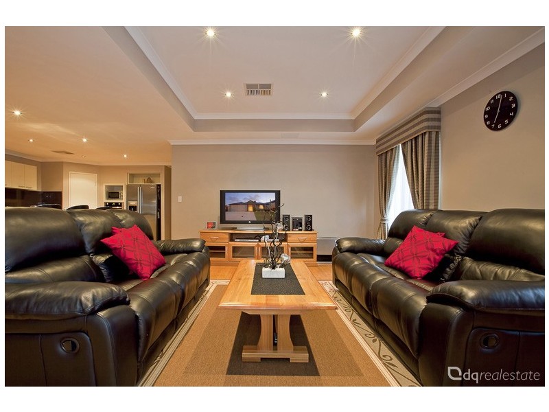 93 Bethwyn Circuit, Madeley WA 6065