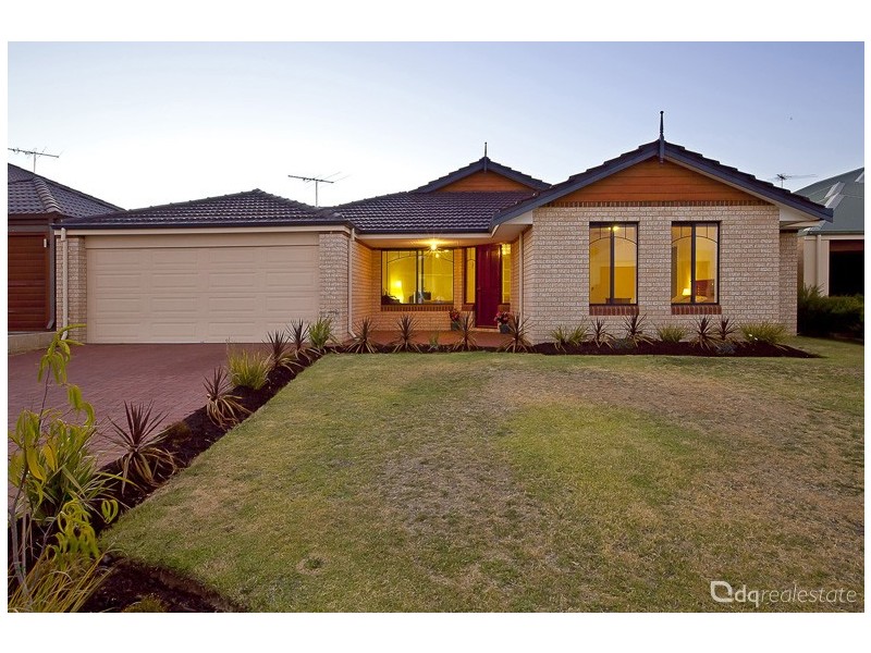 19 Sutton Way, Darch WA 6065