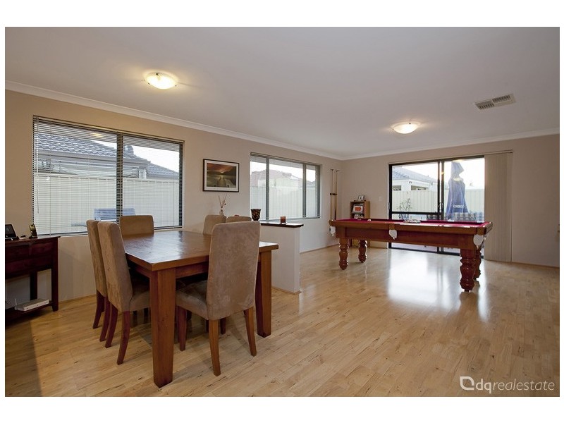 19 Sutton Way, Darch WA 6065