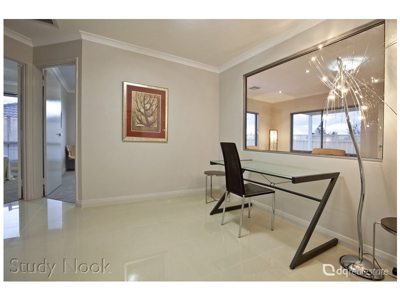 9 Greylock Meander, Madeley WA 6065