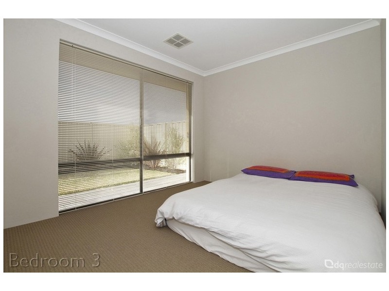 5 Einstein Way, Tapping WA 6065