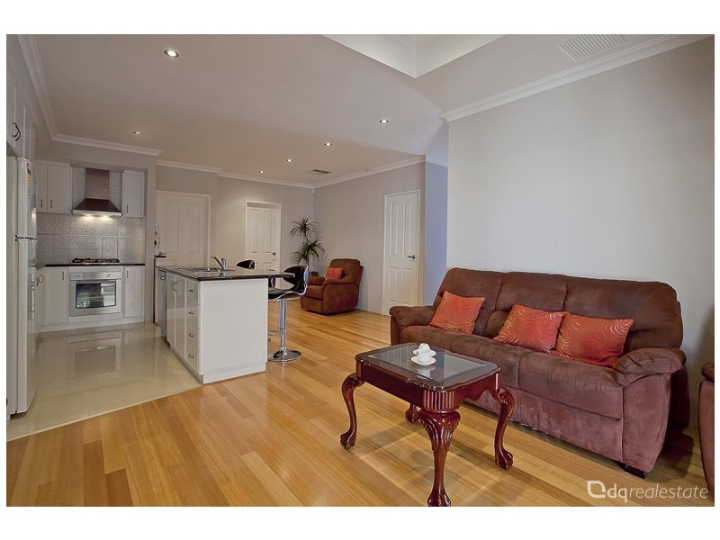 A/11 Gibb Crescent, Westminster WA 6061