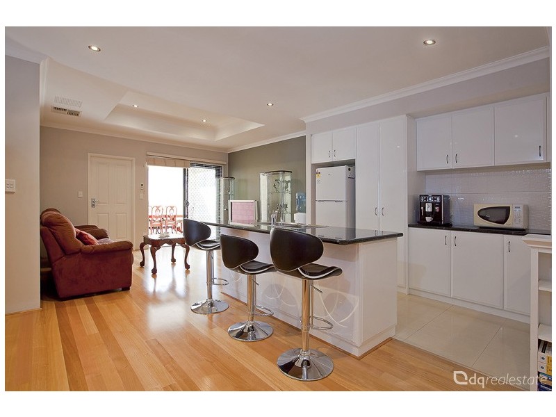 A/11 Gibb Crescent, Westminster WA 6061