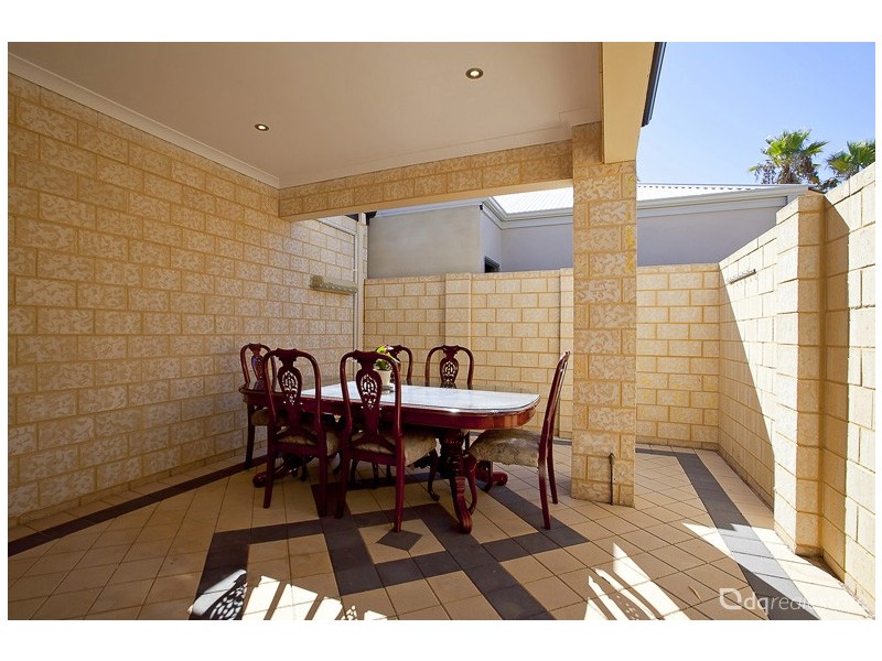A/11 Gibb Crescent, Westminster WA 6061
