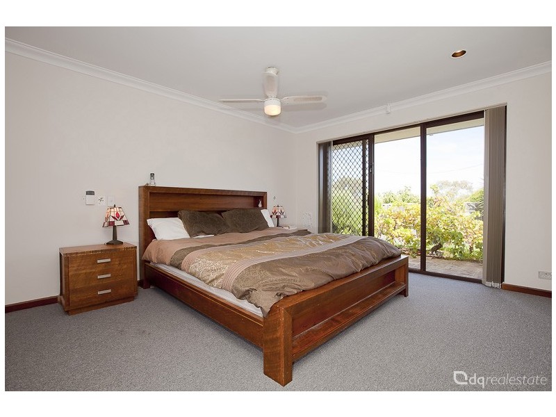 8 Volute Place, Mullaloo WA 6027