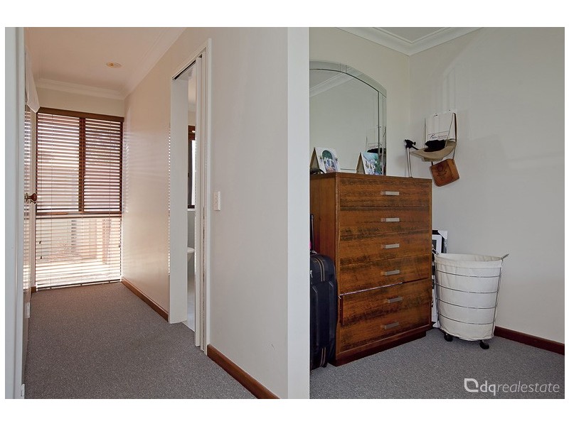 8 Volute Place, Mullaloo WA 6027