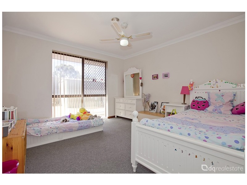 8 Volute Place, Mullaloo WA 6027