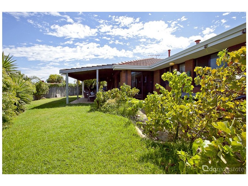 8 Volute Place, Mullaloo WA 6027