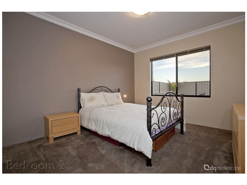 7 Hirundo Bend, Tapping WA 6065