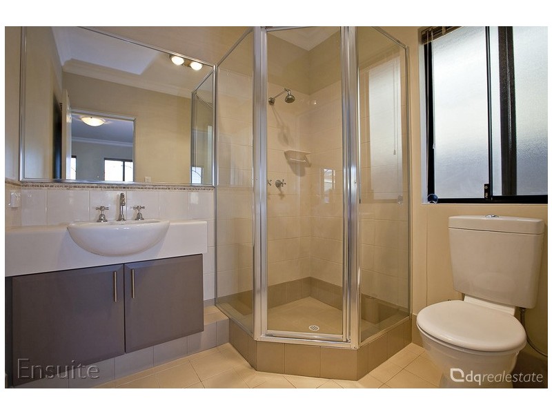 7 Hirundo Bend, Tapping WA 6065