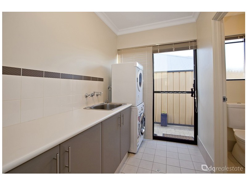 7 Hirundo Bend, Tapping WA 6065