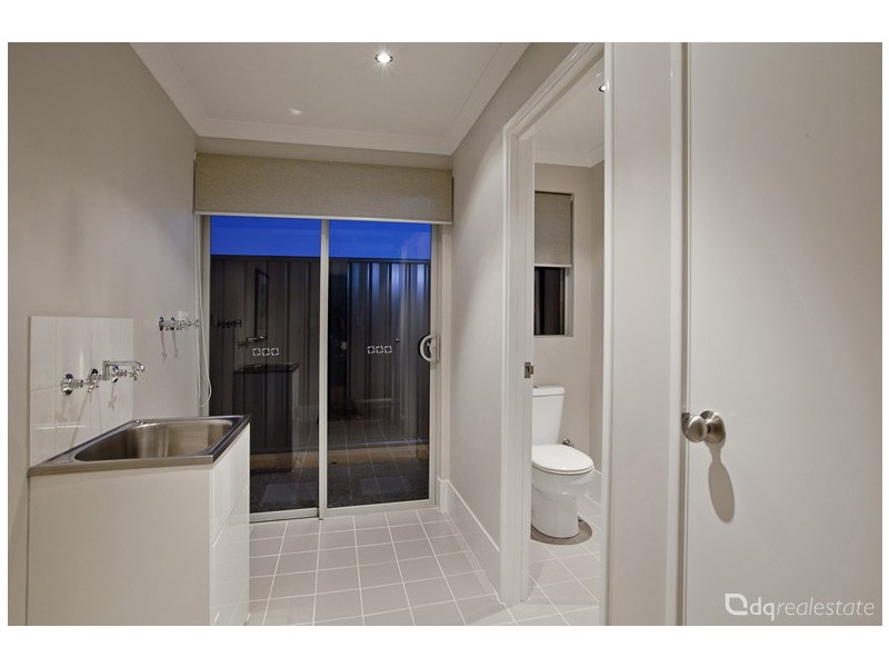 27 Botanic Ave., Banksia Grove WA 6031