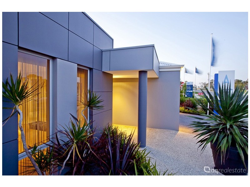 27 Botanic Ave., Banksia Grove WA 6031