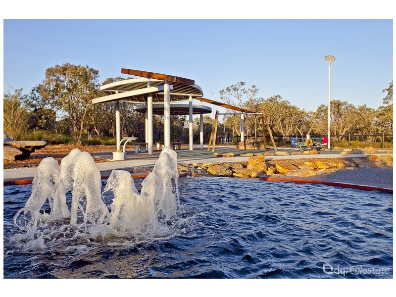 27 Botanic Ave., Banksia Grove WA 6031