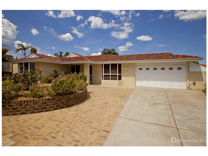 5 The Court, Woodvale WA 6026