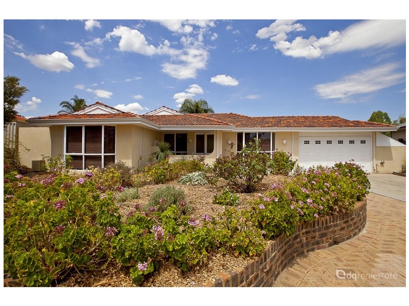 5 The Court, Woodvale WA 6026