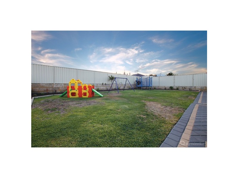 15 Penrose Vista, Tapping WA 6065