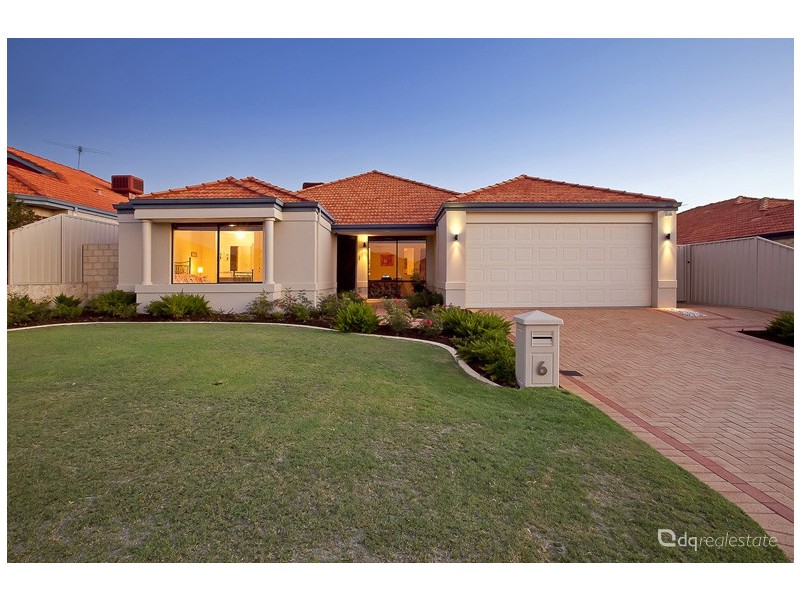 6 Terrigal Pass, Tapping WA 6065