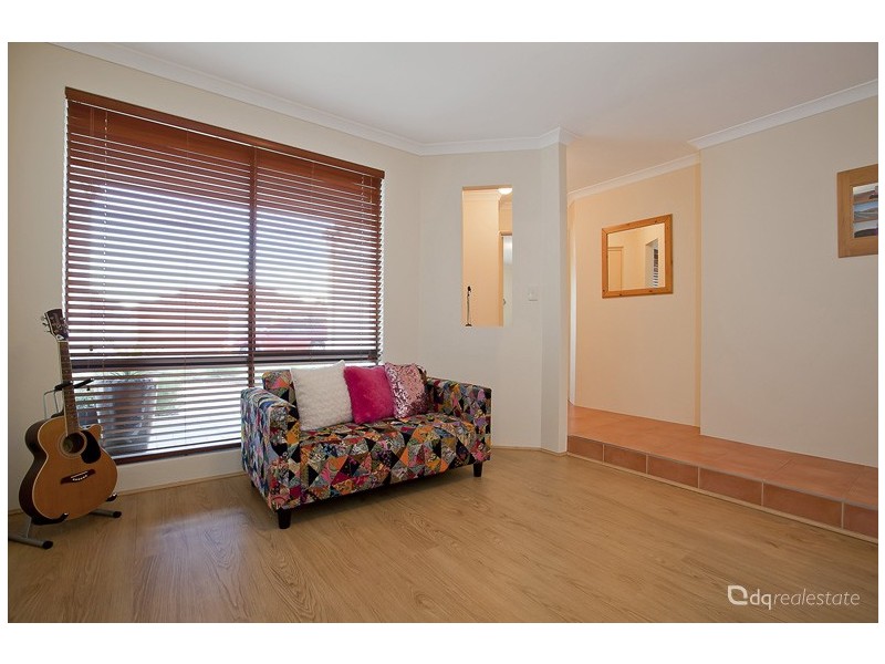 6 Terrigal Pass, Tapping WA 6065