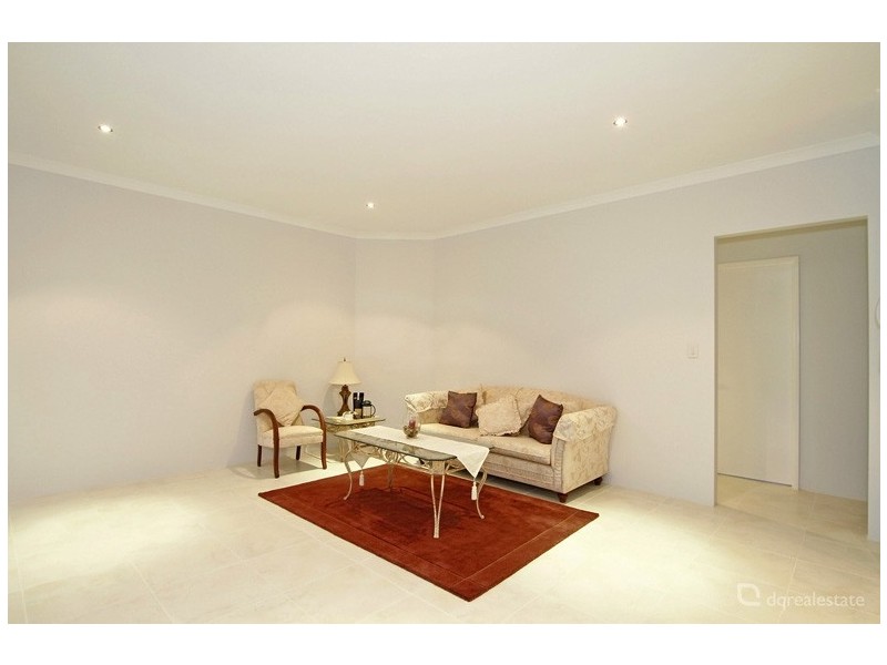 126 Lindsay Beach Blvd, Yanchep WA 6035