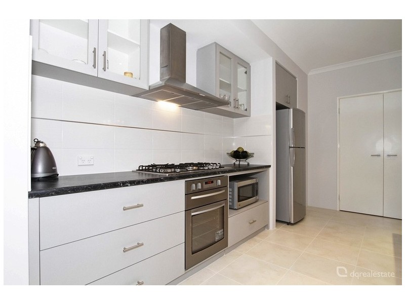 126 Lindsay Beach Blvd, Yanchep WA 6035