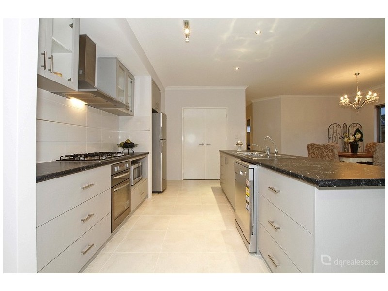 126 Lindsay Beach Blvd, Yanchep WA 6035