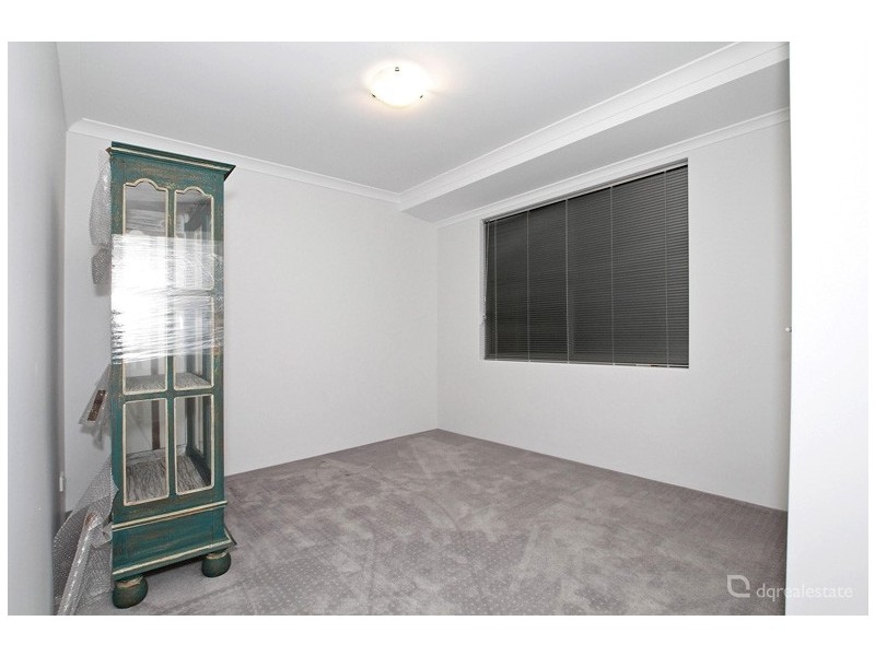 126 Lindsay Beach Blvd, Yanchep WA 6035