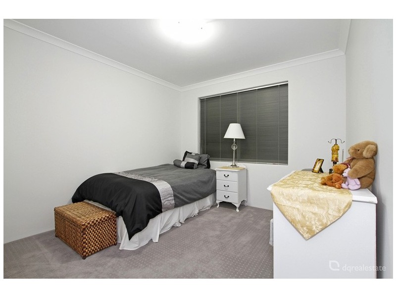 126 Lindsay Beach Blvd, Yanchep WA 6035